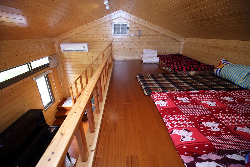 🏡 A館|樓中樓 8人包棟房