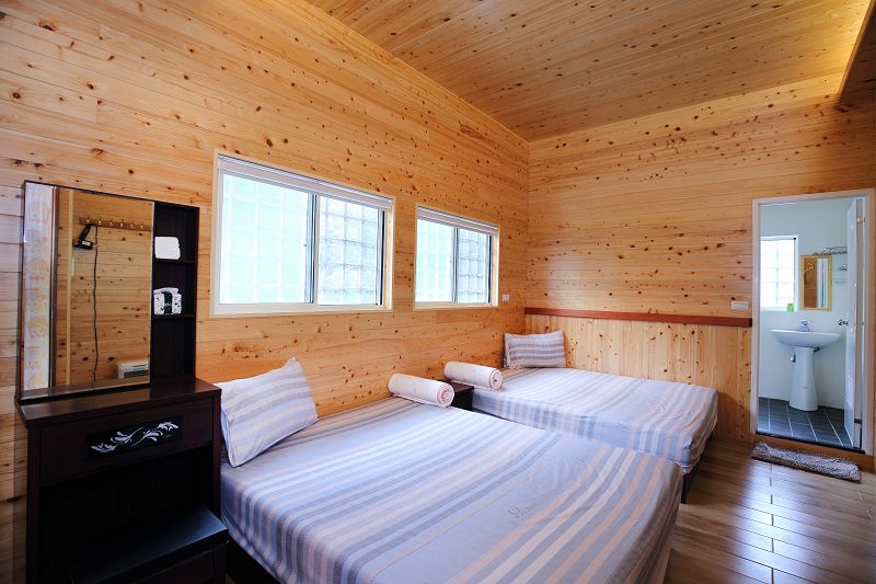 🏡B館|包棟 10人(可加至13人)